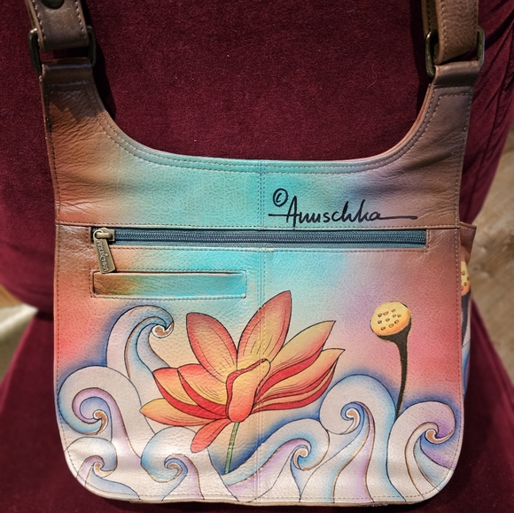 Anushka Leather flap crossbody and coin purse - Picture 3 of 16